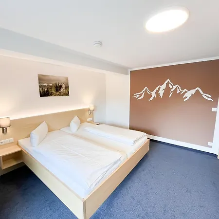 Fideliushaus Bed and breakfast 3*
