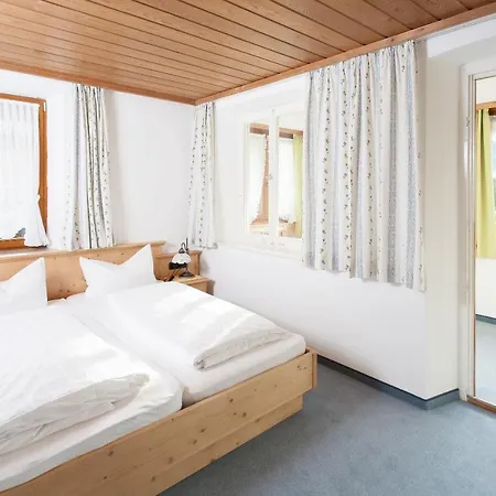 Bed & Breakfast Fideliushaus 3*