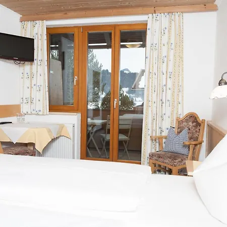 Frühstückspension Fideliushaus 4*