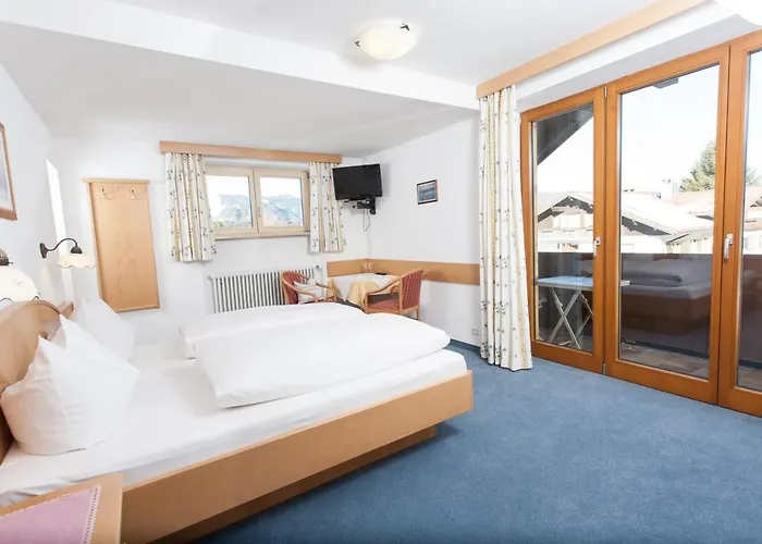 Fideliushaus Bed & Breakfast