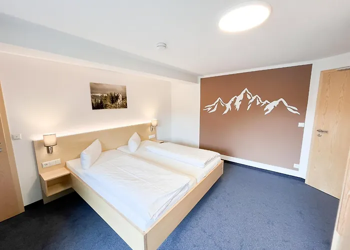 Fideliushaus فندق مبيت وإفطار 3*